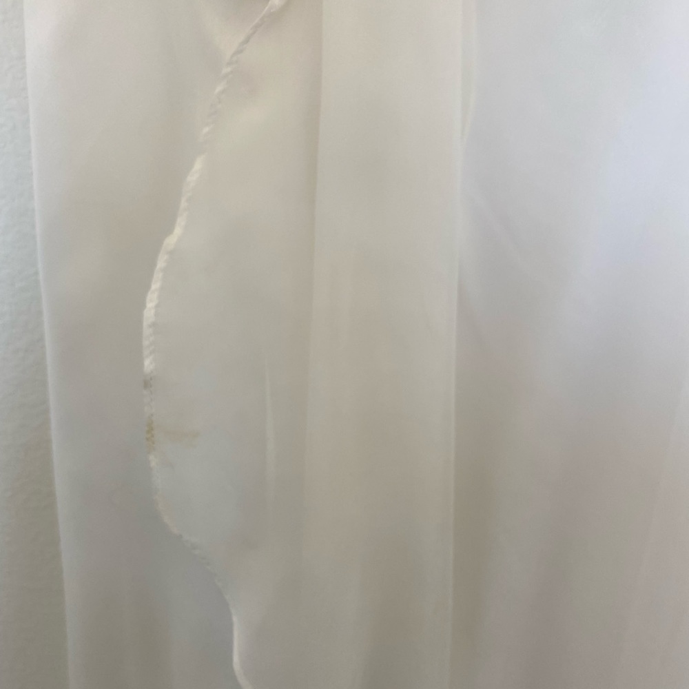 Wedding Dress - Picture 9 of 11
